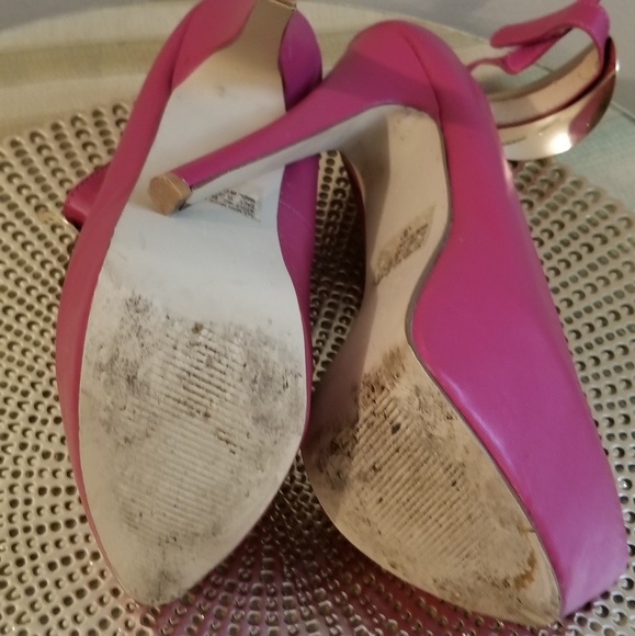 Fushia Platform heels - Picture 4 of 4